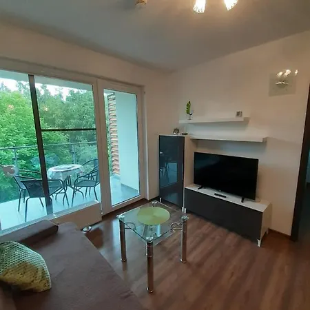 Emilia Polanki Appartamento *